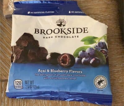 dark chocolate açaï & blueberry flavors