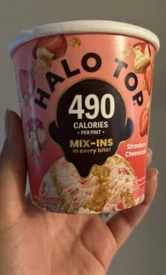 Strawberry cheesecake ice cream