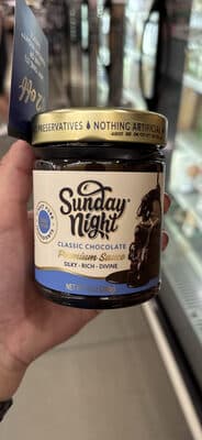 Classic Chocolate Premium Sauce