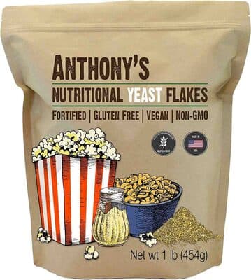 Nutritional yeast flakes fortified gluten vegan free no ngo