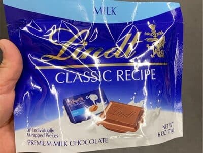 Lindt Classic Recipe Premium Milk Chocolate