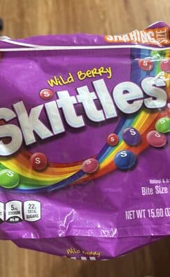 Wild berry bite size candies