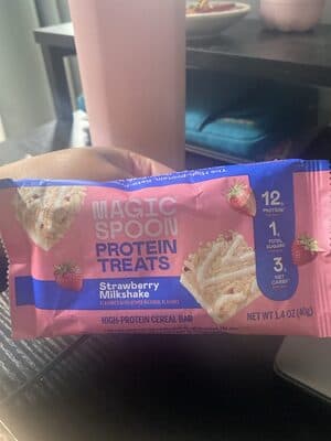 Protein Treats Strawberry Milkshake