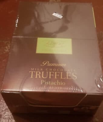 Premium Milk Chocolate Truffles Pistachio